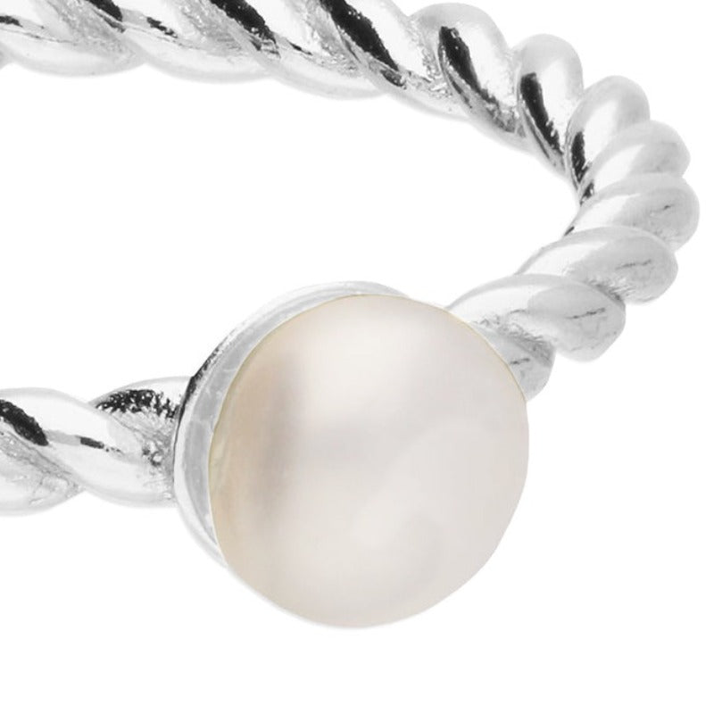 Twisted Band with Freshwater Pearl Ring